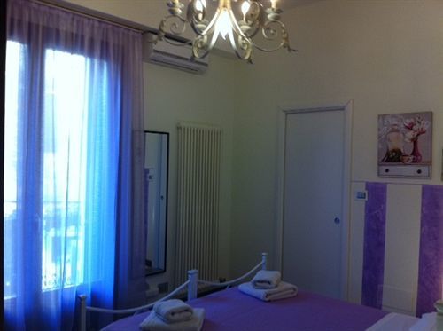 Giulietta E Romeo Hotel Верона Екстериор снимка