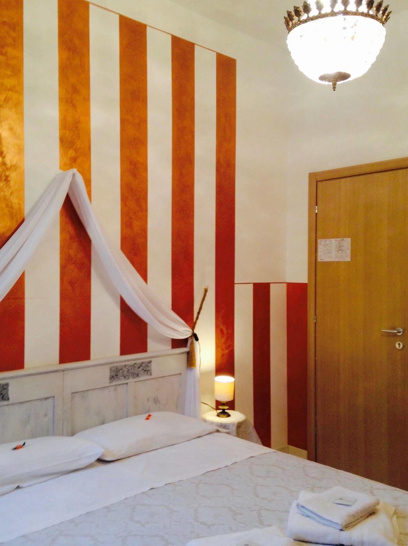 Giulietta E Romeo Hotel Верона Екстериор снимка